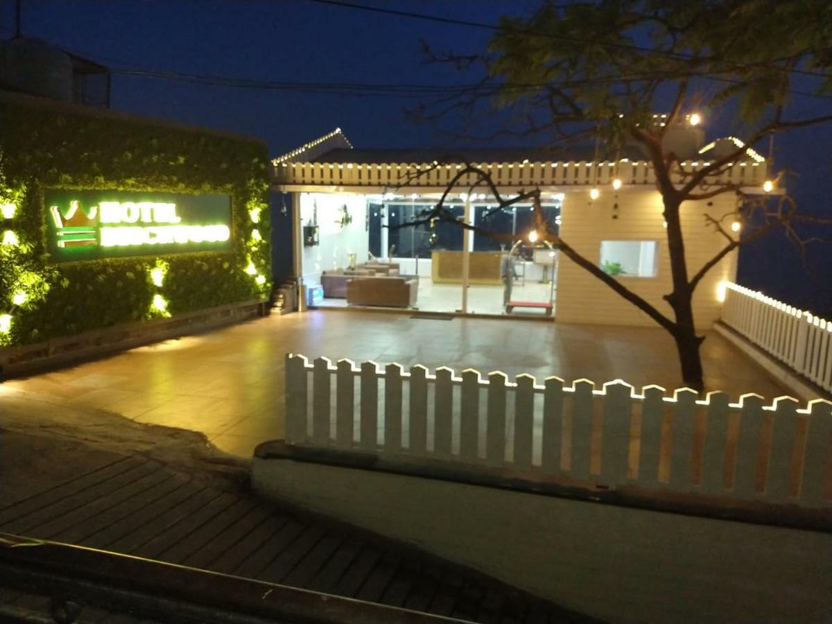 阿克德酒店 穆索里 外观 照片